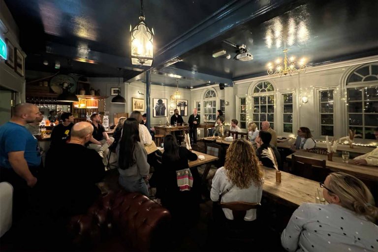 Oxygen team hosting event at Louder than Words